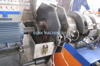 150 - 500KG/H Output PVC Granulating Machine For Plastic PVC Film / Bags / Flakes / Powder