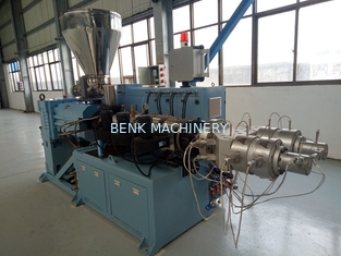 Customized Color PVC Pipe Extrusion Production Line Double Cavities Die Head